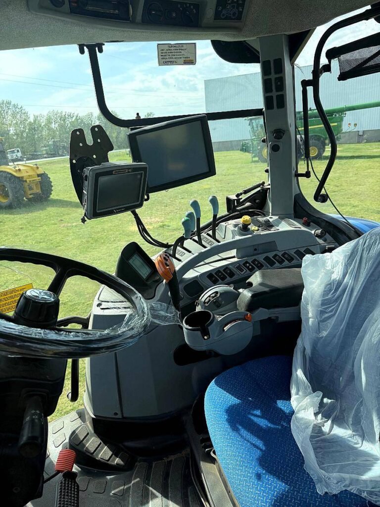 New Holland - T7.215