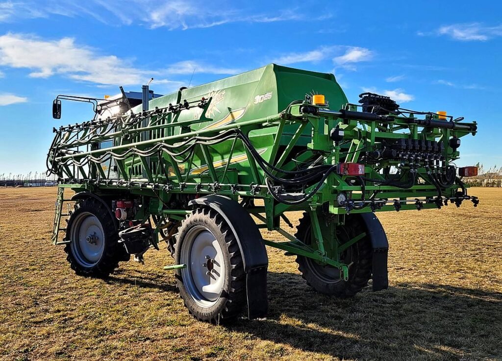 Pulverizadora Autopropulsada Metalfor 3025