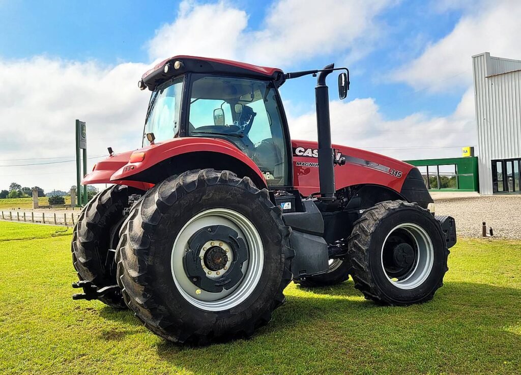 Tractor Case Magnum 315