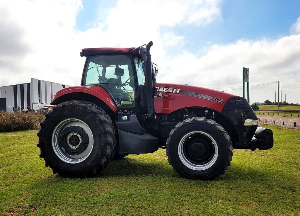 Tractor Case Magnum 315